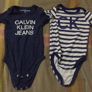 Calvin claim short sleeve onesie
